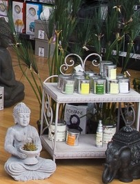 statuettes et senteurs